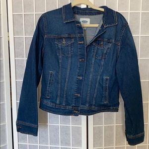 NWOT. Old Navy Jean Jacket Dark Wash